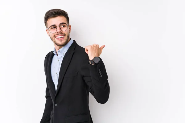 Joven Hombre Negocios Caucásico Posando Fondo Blanco Aislado Joven Hombre —  Fotos de Stock