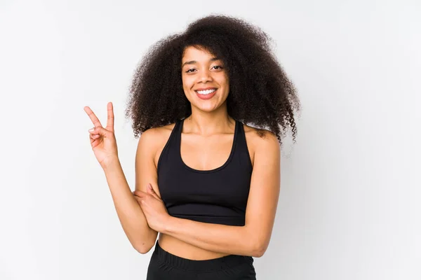 Young African American Sporty Woman Showing Number Two Fingers — Stock Photo, Image