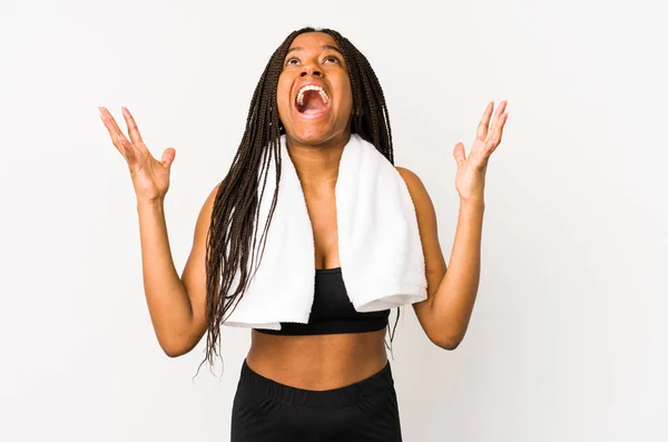 Young African American Sport Woman Isolated Screaming Sky Looking Frustrated — Stock Photo, Image