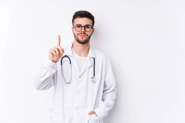 Jonge Blanke Arts Man Geïsoleerd Tonen Nummer Een Met Vinger — Stockfoto