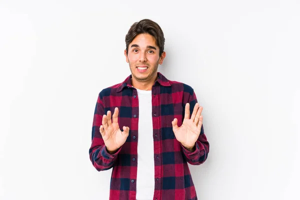 Young Caucasian Man Posing Pink Background Isolated Rejecting Someone Showing — Stock Photo, Image