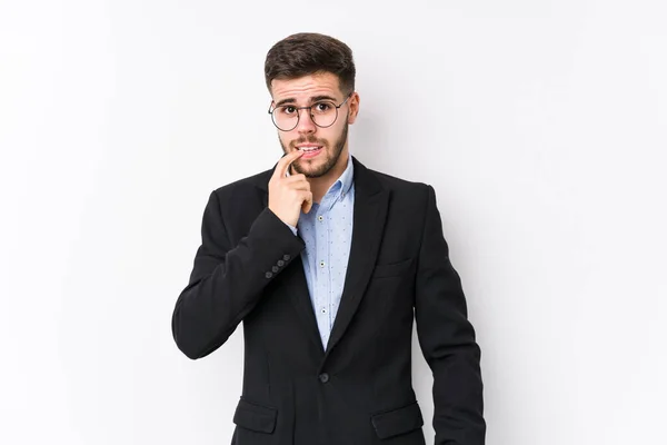 Jeune Homme Affaires Caucasien Posant Dans Fond Blanc Isolé Jeune — Photo