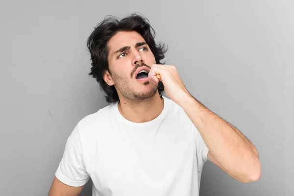 Young Caucasian Man Cleaning His Teeth Toothbrush Isolated Grey Background — Stock Photo, Image