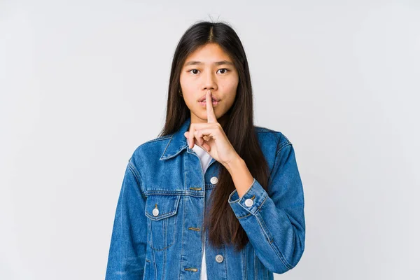Ung Asiatisk Kvinna Som Bevarar Hemlighet Eller Ber Tystnad — Stockfoto
