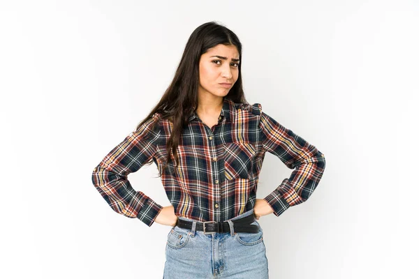 Young Indian Woman Isolated Purple Background Confused Feels Doubtful Unsure — Stock Photo, Image