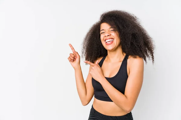 Young African American Sporty Woman Pointing Forefingers Copy Space Expressing — Stock Photo, Image