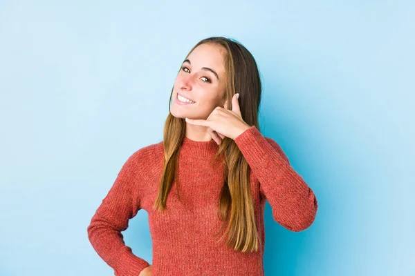 Young Caucasian Woman Posing Isolated Showing Mobile Phone Call Gesture — Stock Photo, Image