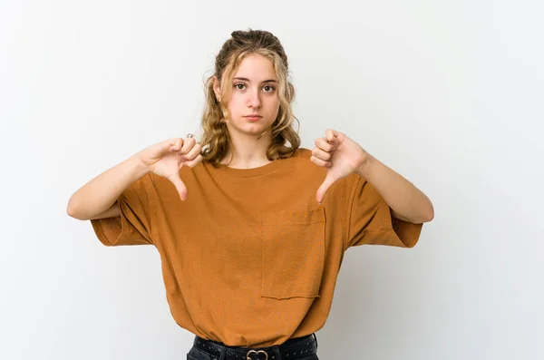 Jonge Blanke Vrouw Een Witte Achtergrond Met Een Afkeer Van — Stockfoto