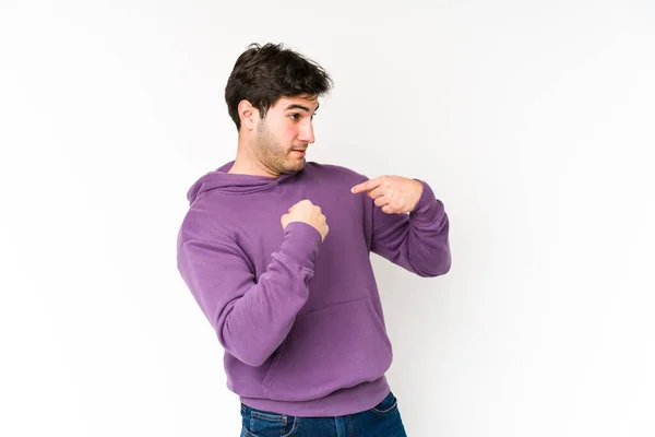 Young Man Isolated White Background Surprised Pointing Finger Smiling Broadly — Stock Photo, Image