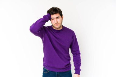 Beyaz arka planda izole genç adam şok oldu, o önemli bir toplantı hatırladı.