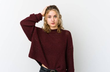 Beyaz atlı genç beyaz kadın şoka uğruyor, önemli bir toplantıyı hatırladı..