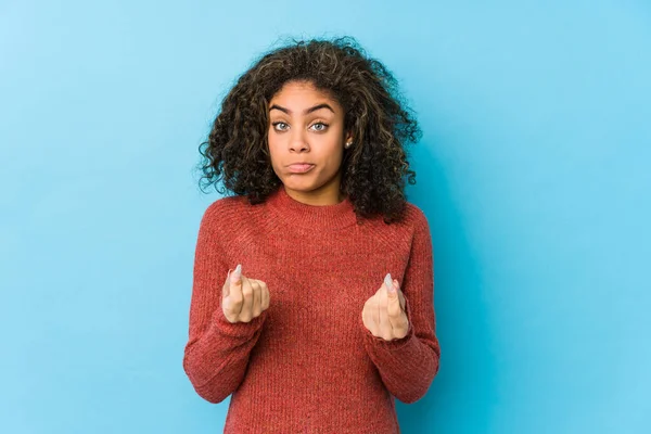 Jong Afrikaans Amerikaans Krullend Haar Vrouw Waaruit Blijkt Dat Geen — Stockfoto