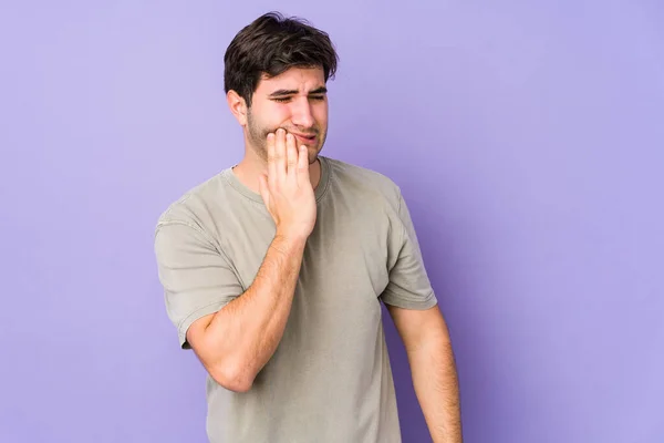 Young Man Isolated Purple Background Having Strong Teeth Pain Molar — Stock Photo, Image