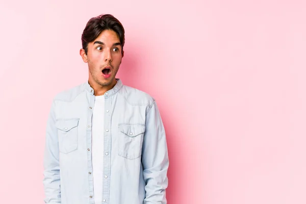 Young Caucasian Man Posing Pink Background Isolated Being Shocked Because — Stock Photo, Image