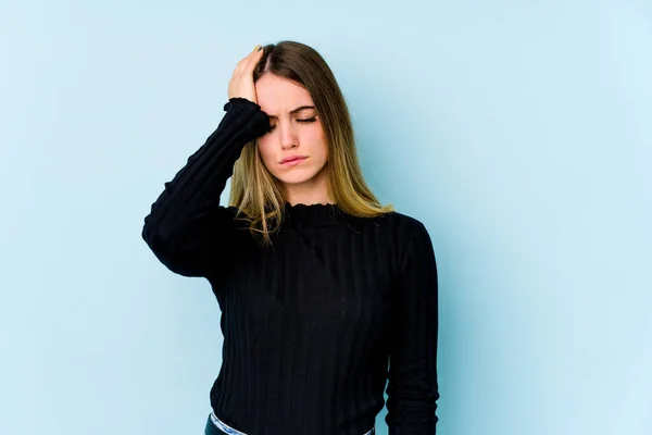 Young Caucasian Woman Isolated Blue Background Tired Very Sleepy Keeping — Stock Photo, Image