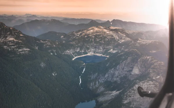 Прекрасна Канадійська Природа Сповнена Гір Лісів Озер Навколо Міста Ванкувера — стокове фото