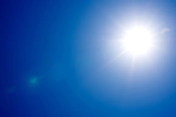 Cielo Azul Del Verano Con Sol — Foto de Stock