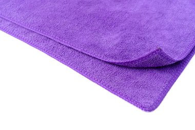 Beyaz üzerine renkli mikrofiber toz bezi