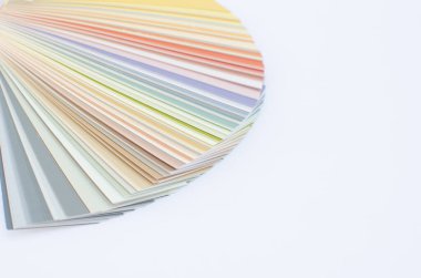  Renk paleti. Pastel renk.Palet renk palet kılavuzu. Beyaz arkaplan üzerinde izole edilmiş dış işler için. Renk kataloğu, renk tekerleği renk seçimi tonu. Renk tonu seçmek için renk tekerleği 