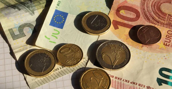 Eurobankovky Euromince — Stock fotografie