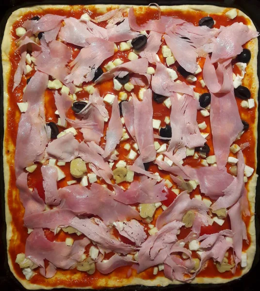 Homemade pizza pan during quarantine