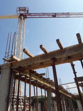 Baharda inşaat sahasında çalışmalar devam ediyor - faaliyetlerin sürdürülmesi