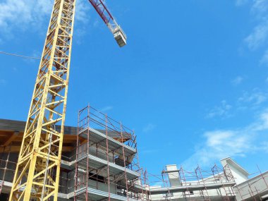 Baharda inşaat sahasında çalışmalar devam ediyor - faaliyetlerin sürdürülmesi