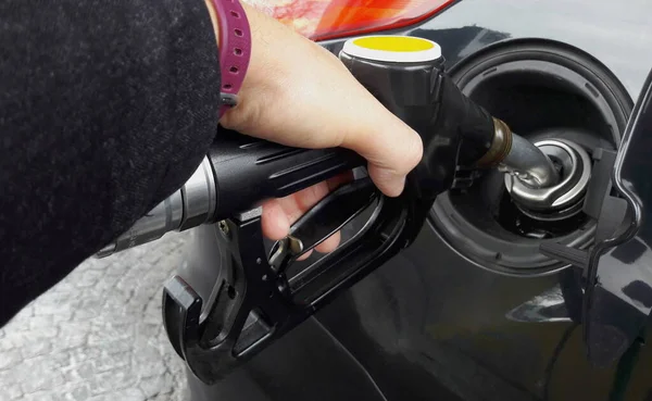 Fazer Diesel Posto Gasolina Reabastecimento Para Carro — Fotografia de Stock