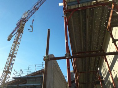 Baharda inşaat sahasında çalışmalar devam ediyor - faaliyetlerin sürdürülmesi