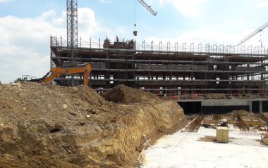 Baharda inşaat sahasında çalışmalar devam ediyor - faaliyetlerin sürdürülmesi