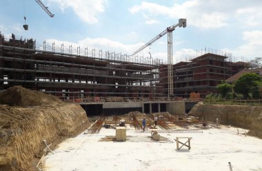 Baharda inşaat sahasında çalışmalar devam ediyor - faaliyetlerin sürdürülmesi