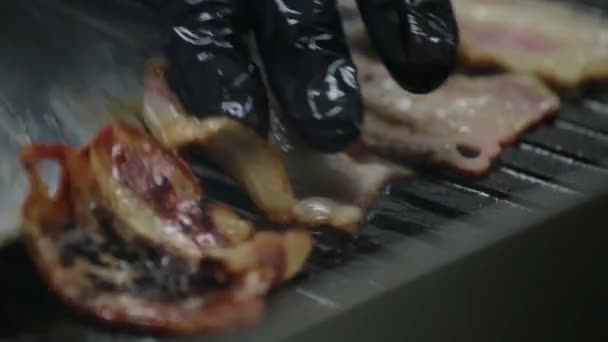 Bacon Stekt Spisen — Stockvideo