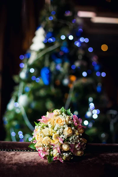 Ramo Boda Sobre Fondo Del Árbol Navidad Boda Invierno Navidad — Foto de Stock