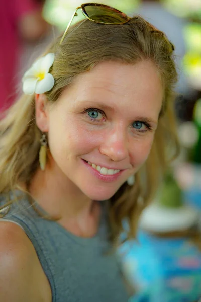 Portrait Young Blonde Woman — Stock Photo, Image