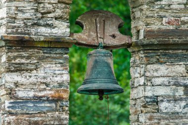 Duvarların arasında güzel bir ortaçağ çanı
