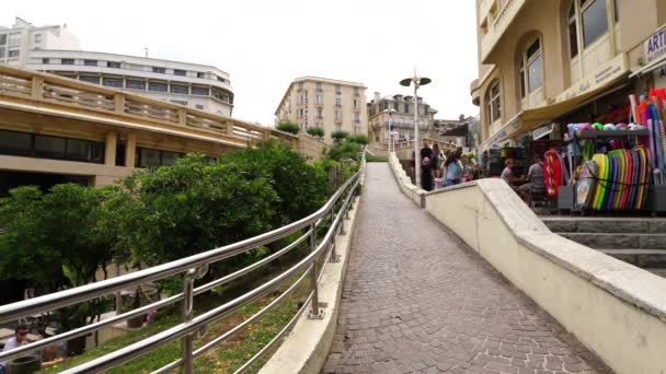 Biarritz Γαλλία Ιουλίου 2019 Στον Βισκαϊκό Κόλπο Είναι Ένας Πολυτελής — Αρχείο Βίντεο