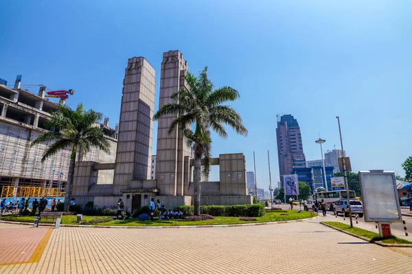 Kinshasa Kongó Június 2020 Kilátás Városi Utcára Épületekre Forgalomra — Stock Fotó