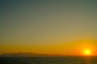 Denizde gün batımı