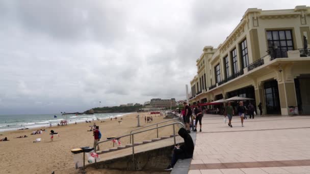 Biarritz Frankrike Juli 2019 Bay Biscay Lyxigt Turistmål Vid Havet — Stockvideo