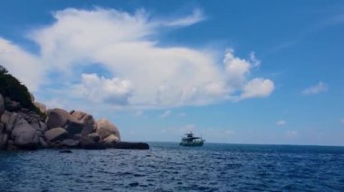Tayland 'da güzel bir ada, tatil beldesi. Koh Nang Yuan Koh Tao yakınlarında ve Koh Samui Tayland 'da