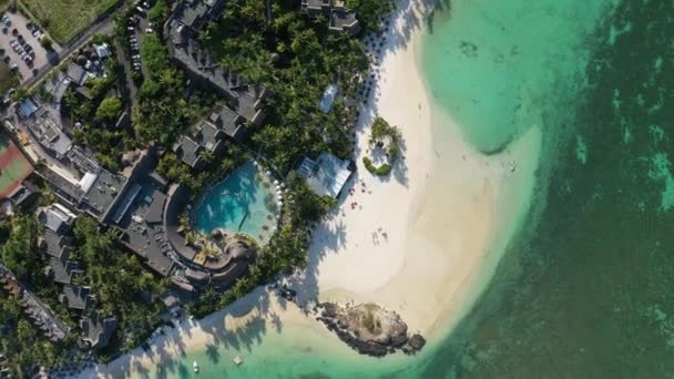 Fågelperspektiv Mauritius Stranden Öppnar Upp Amazing Korallrev Mauritius Resort — Stockvideo