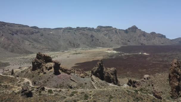 Tenerife, paisaje lunar en el cráter del volcán Teide . — Vídeos de Stock