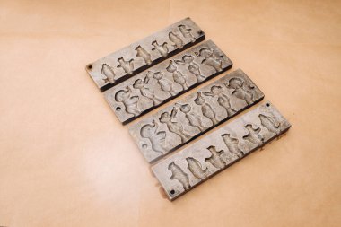 Şeker lolipopu yapmak için şekerler. Çocukluğumuzun tadı. Horoz lolipopları. Şeker karamel..