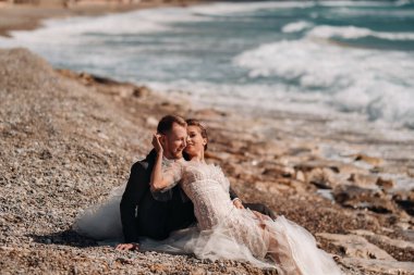 Fransız Rivierası 'nda düğün çifti. Düğün Provence' de. Gelin ve damat Fransa 'da.