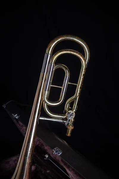 Yamaha Ybl 421G Basgitaar Trombone Met Bevestiging Donker Fluweel Lined — Stockfoto