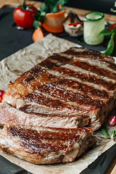 Eine Nahaufnahme von Steak New York — Stockfoto