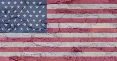 Kabuk dokusunda Amerikan bayrağı. ABD resmi bayramlarında tebrik kartları için arka plan. Anma Günü. Bağımsızlık Günü. Anma ve Uzlaşma Günü 'nde. Amerikan Bayrak Günü.