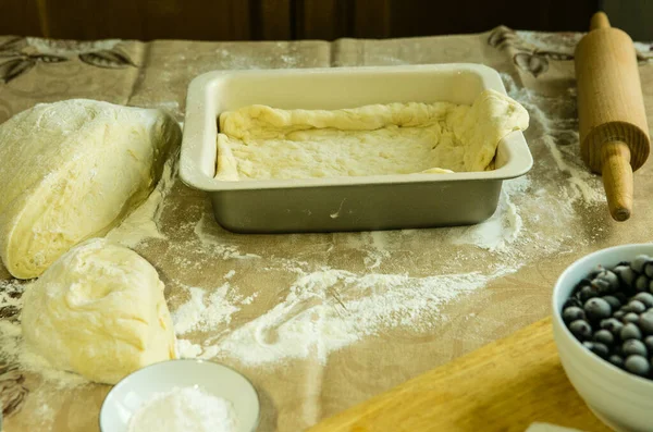 Los Pasteles Mamá Masa Coloca Una Bandeja Para Hornear Puedes —  Fotos de Stock