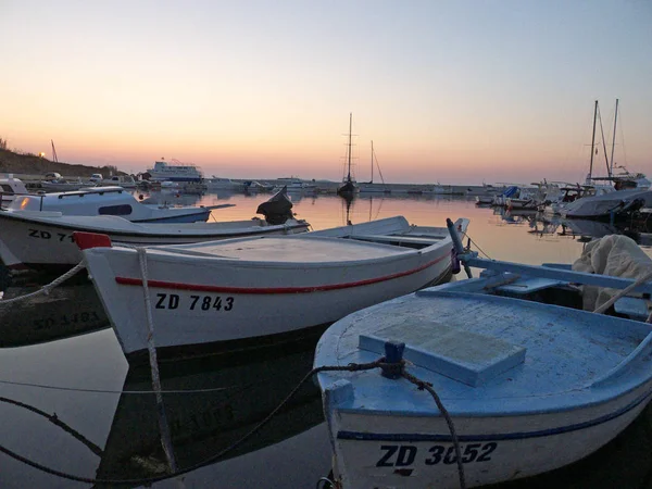 Boats in the harbour — Stock Photo, Image