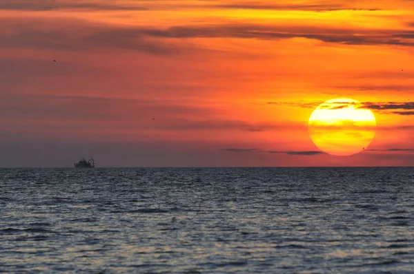 Schöner Sonnenuntergang über der Ägäis — Stockfoto